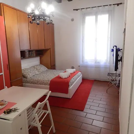 La Casa Del Centro * مودينا